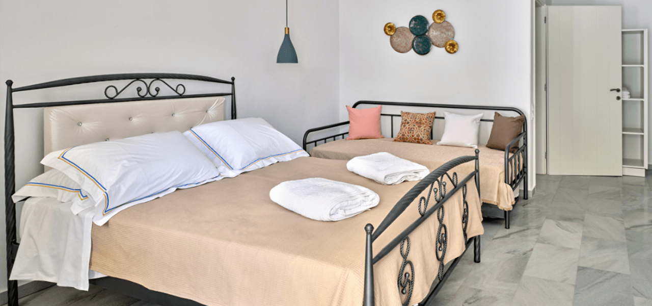 luxury suites Paros